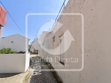 Armazém para Venda em Gaeiras