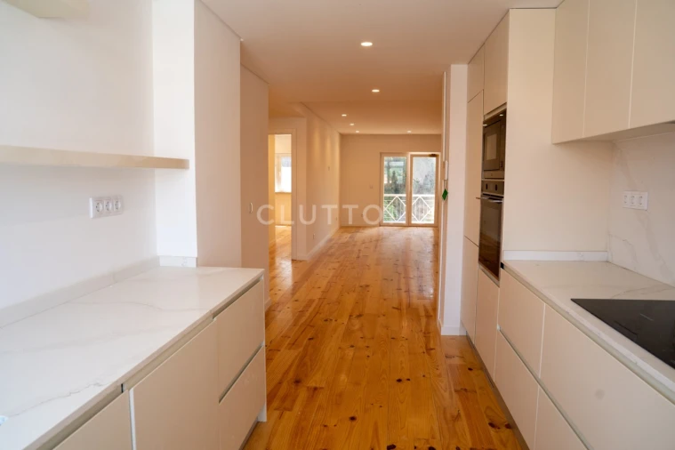 Apartamento T2 para Venda em Cascais e Estoril Foto 3