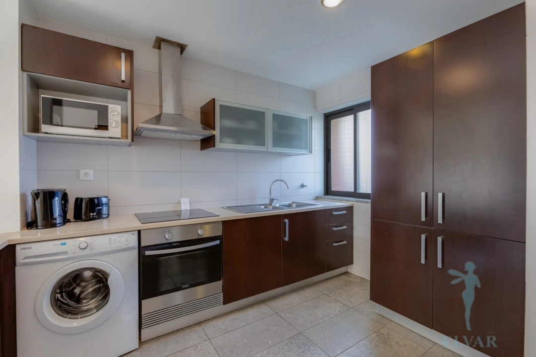 Apartamento T2 para Venda em Odiaxere Foto 13