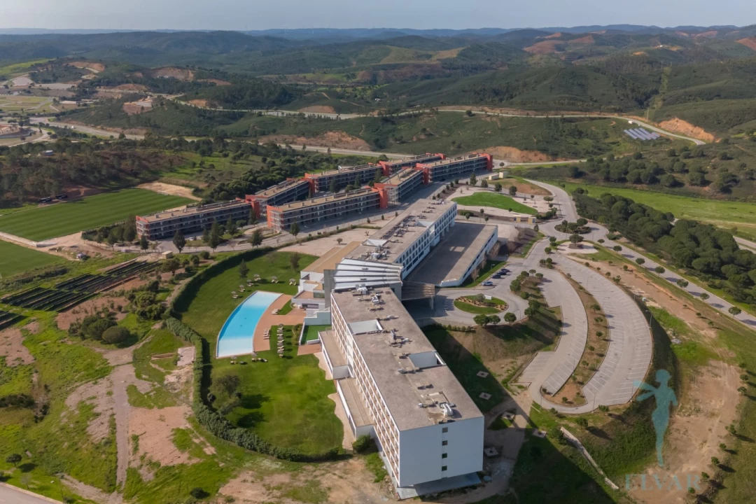 Apartamento T2 para Venda em Odiaxere Foto 3