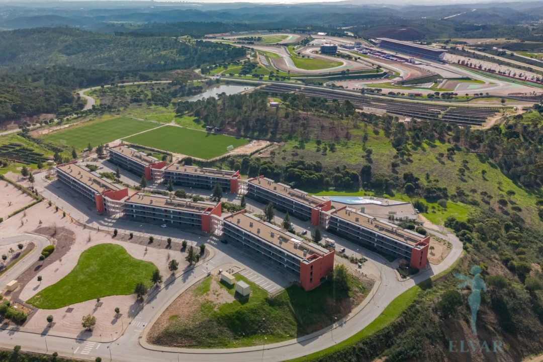 Apartamento T2 para Venda em Odiaxere Foto 32