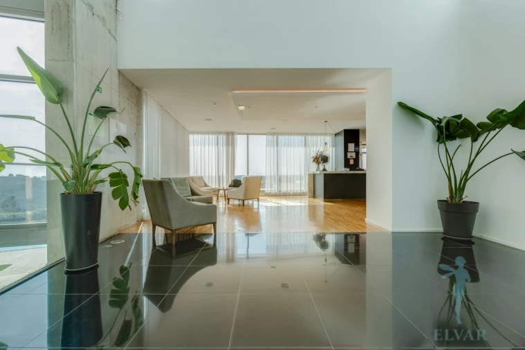 Apartamento T2 para Venda em Odiaxere Foto 25