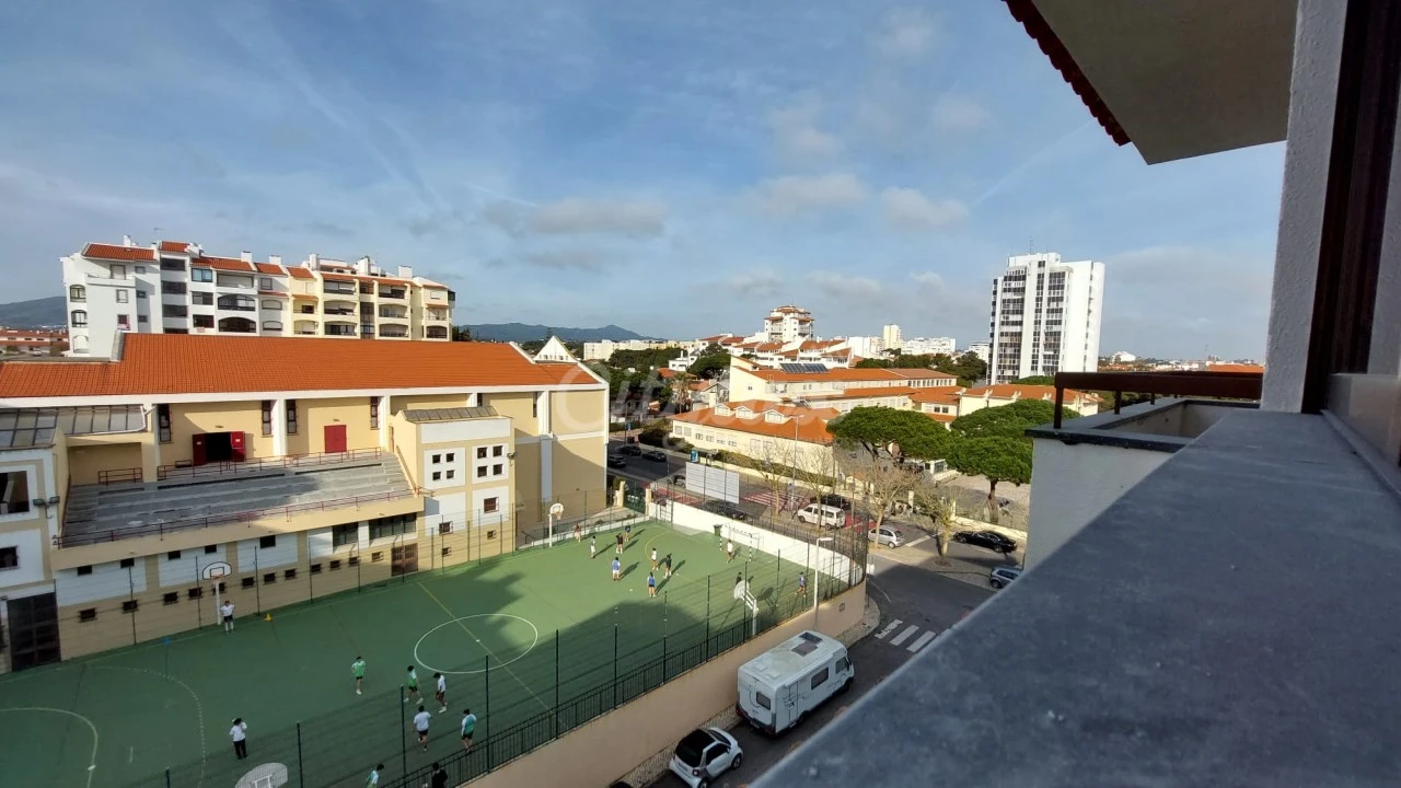 Apartamento T3 para Arrendamento em Cascais e Estoril Foto 1