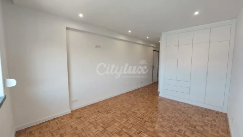 Apartamento T3 para Arrendamento em Cascais e Estoril