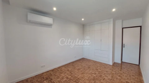 Apartamento T3 para Arrendamento em Cascais e Estoril
