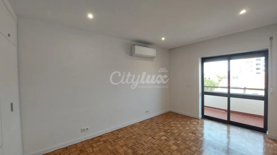 Apartamento T3 para Arrendamento em Cascais e Estoril Foto 24