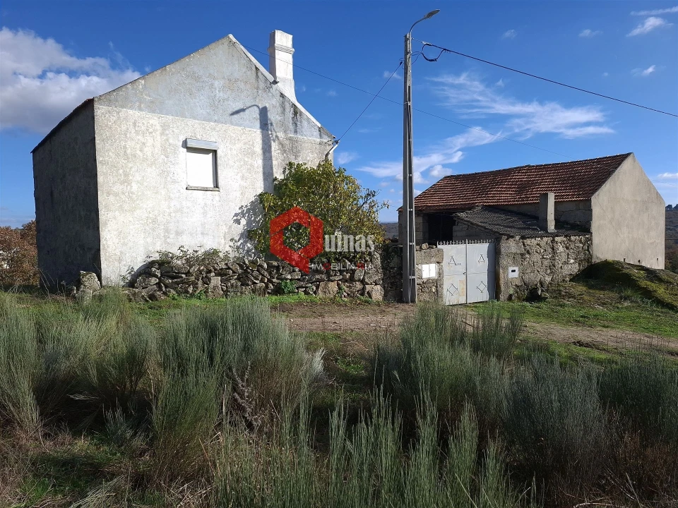 Moradia T3 para Arrendamento em Vila do Touro Foto 6