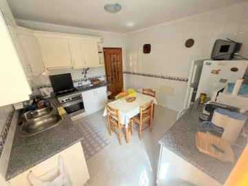 Apartamento T3 para Arrendamento em Buarcos