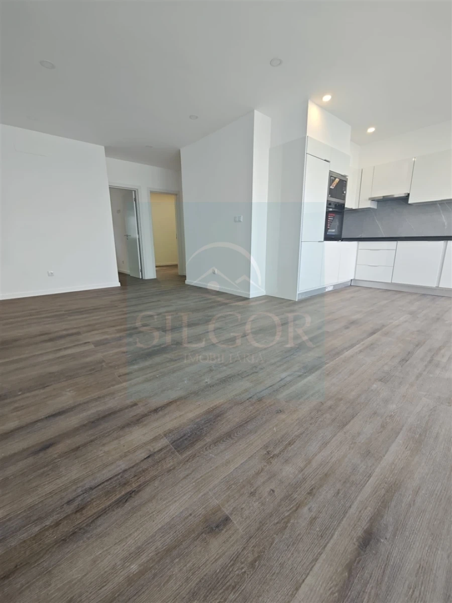 Moradia T2 para Venda em Baixa da Banheira e Vale da Amoreira Foto 14