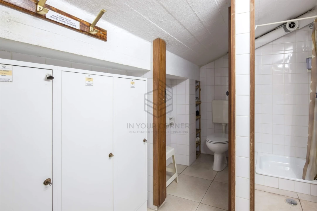 Prédio para Venda em Ramada e Caneças Foto 27