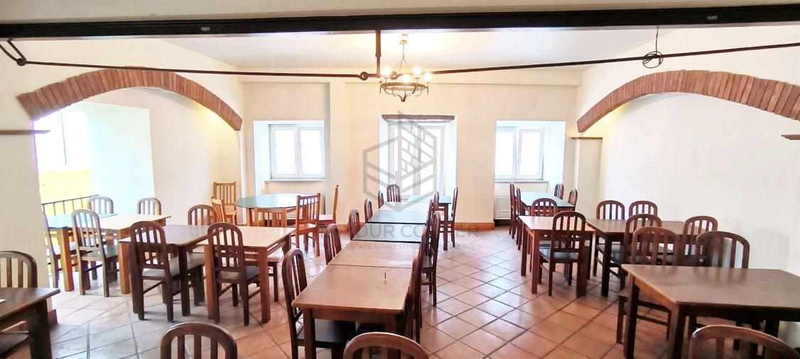 Prédio para Venda em Ramada e Caneças Foto 2