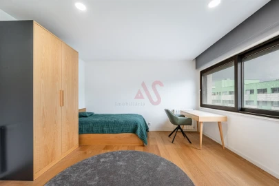 Apartamento T0 para Venda em Candoso Santiago e Mascotelos