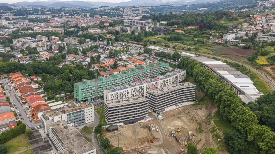 Apartamento T0 para Venda em Candoso Santiago e Mascotelos Foto 3