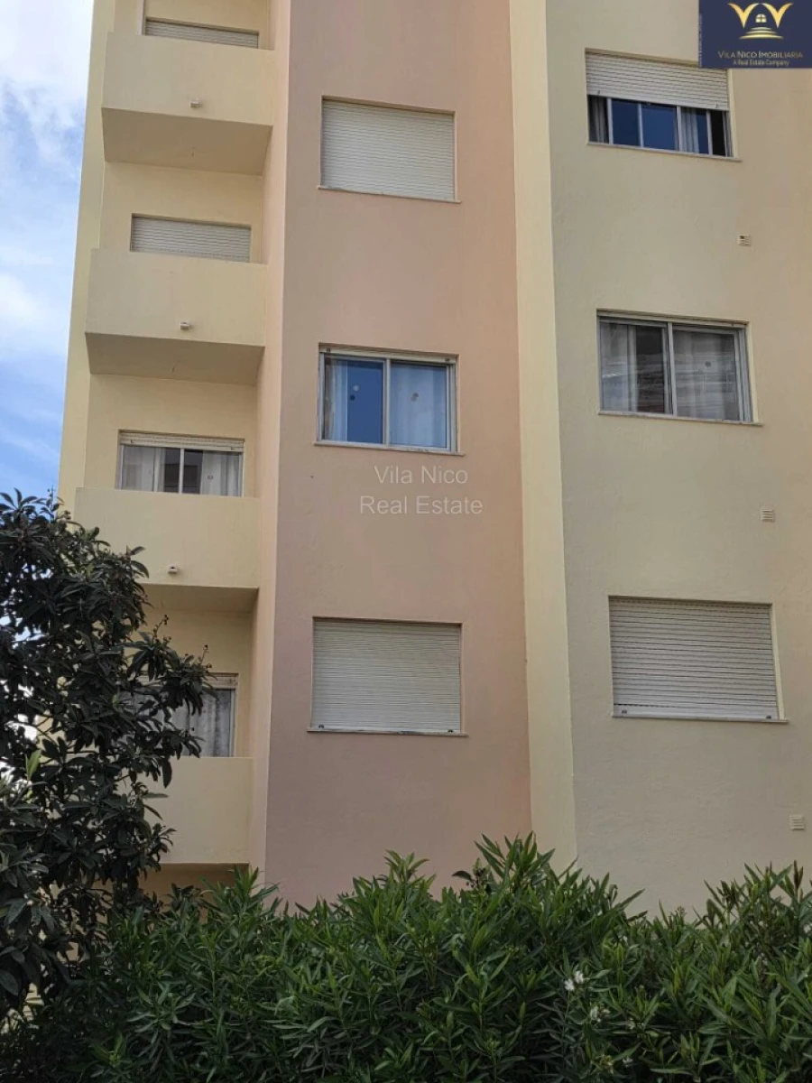 Apartamento T2 para Venda em Portimão Foto 17