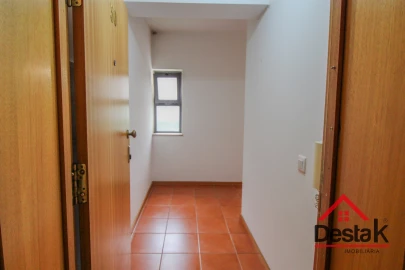 Apartamento T1 para Arrendamento em São Pedro do Sul, Várzea e Baiões