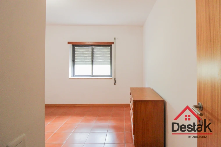 Apartamento T1 para Arrendamento em São Pedro do Sul, Várzea e Baiões Foto 12