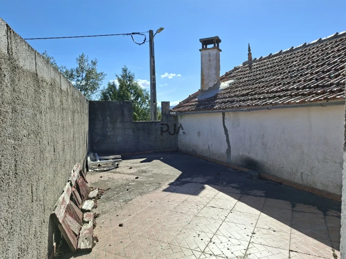 Moradia T3 para Venda em Sebadelhe Foto 13