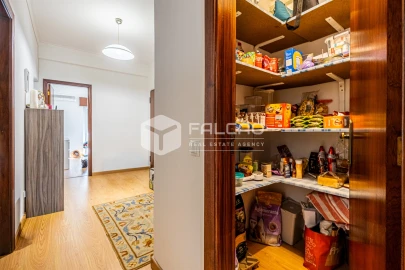 Apartamento T2 para Venda em Marvila, Ribeira Santarém, São Salvador, São Nicolau