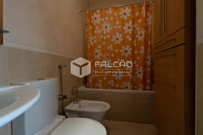 Apartamento T2 para Venda em Marvila, Ribeira Santarém, São Salvador, São Nicolau