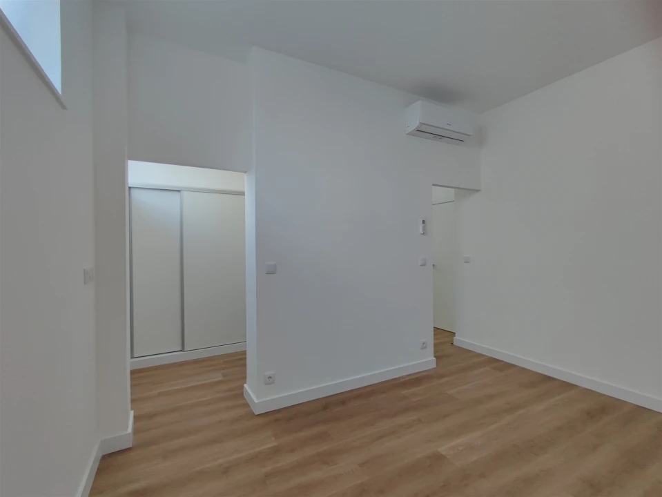 Apartamento T3 para Venda em Odivelas Foto 7