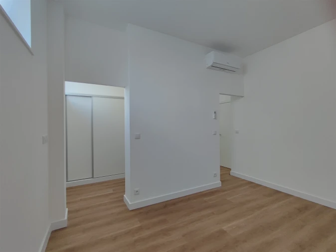 Apartamento T3 para Venda em Odivelas Foto 7