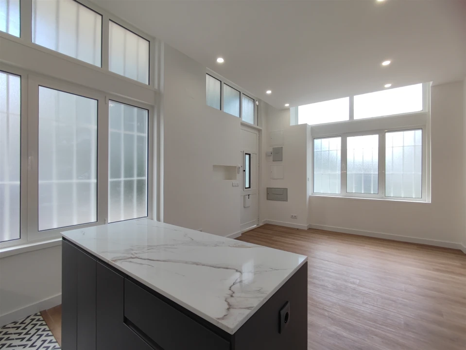 Apartamento T3 para Venda em Odivelas Foto 31