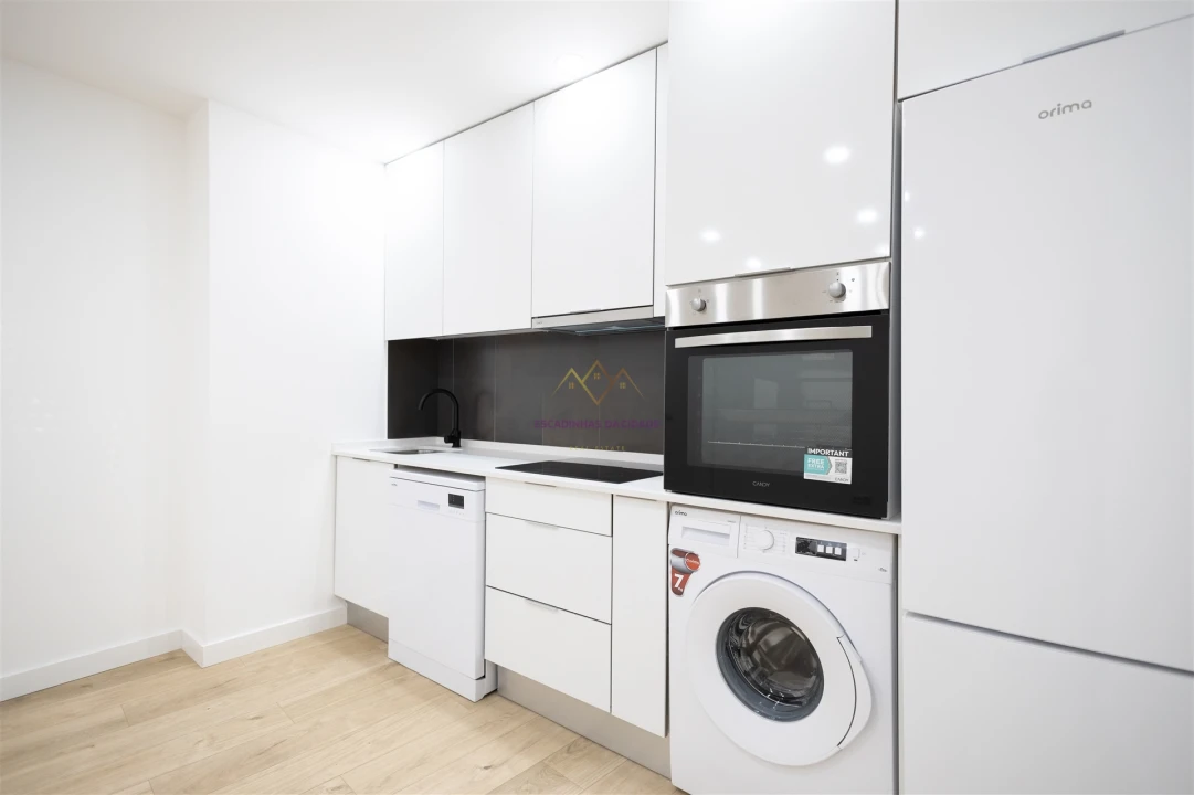 Apartamento T3 para Venda em Alverca do Ribatejo e Sobralinho Foto 5