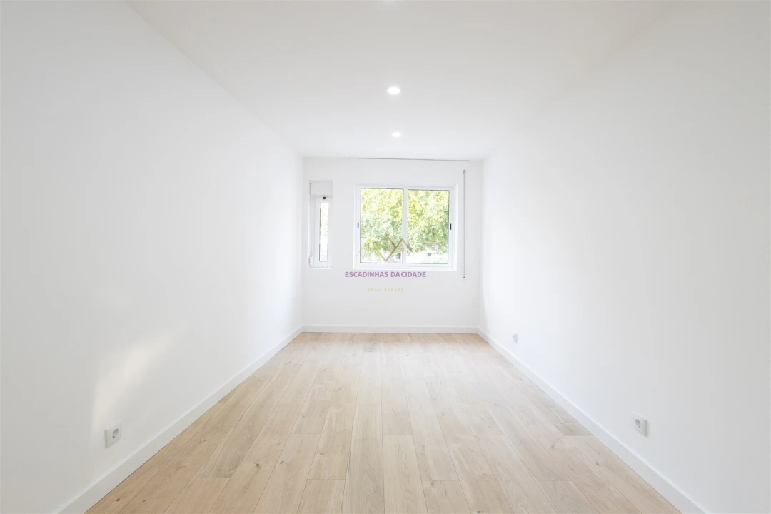 Apartamento T3 para Venda em Alverca do Ribatejo e Sobralinho Foto 14