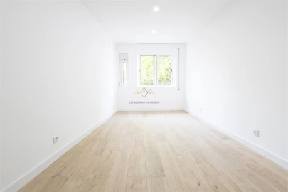Apartamento T3 para Venda em Alverca do Ribatejo e Sobralinho