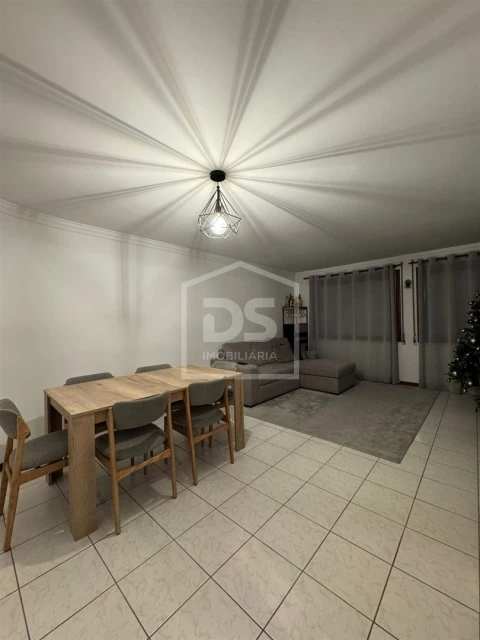 Apartamento T2 para Venda em São Mamede de Infesta e Senhora da Hora