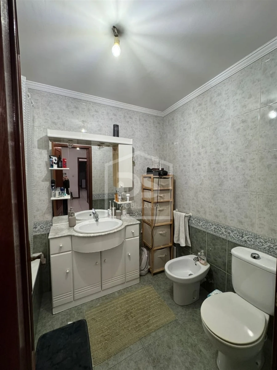 Apartamento T2 para Venda em São Mamede de Infesta e Senhora da Hora Foto 12