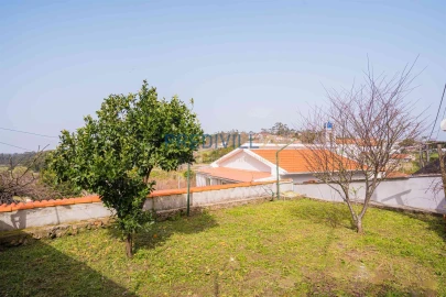 Moradia T2 para Venda em Fornelo e Vairão