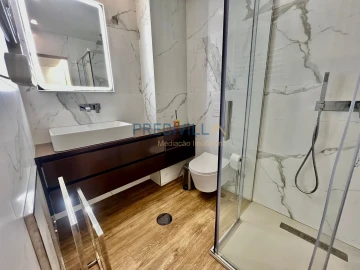 Apartamento T1 para Venda em Póvoa de Varzim, Beiriz e Argivai