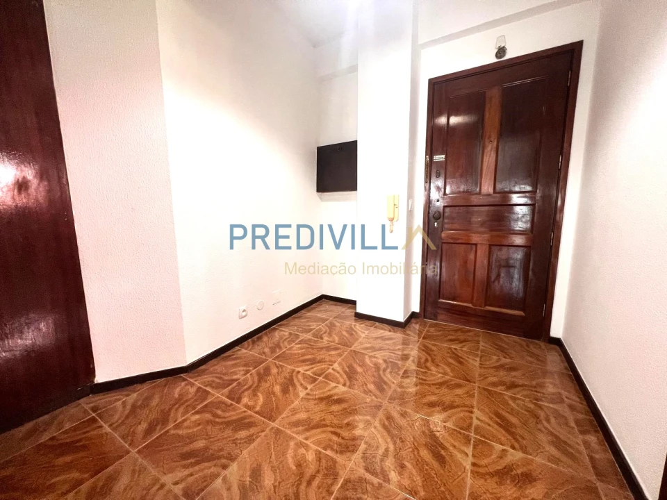 Apartamento T1 para Venda em Moreira Foto 17
