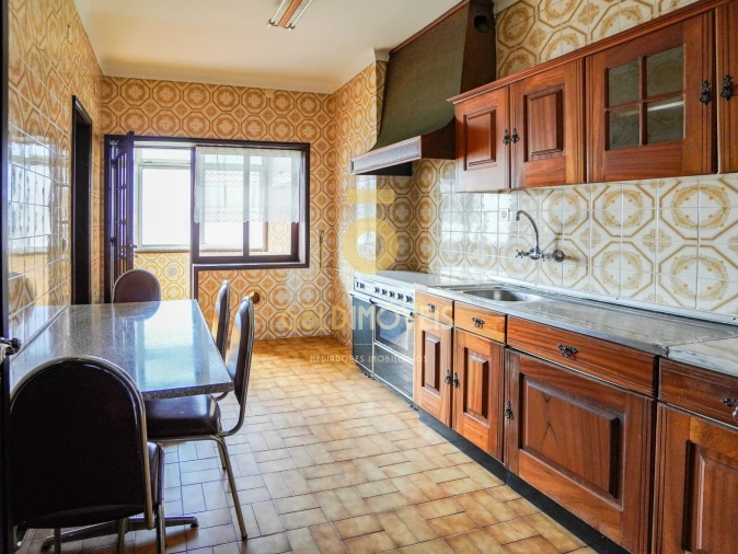 Apartamento T3 para Venda em O. Azeméis, Riba-Ul, Ul, Macinhata Seixa, Madail Foto 2