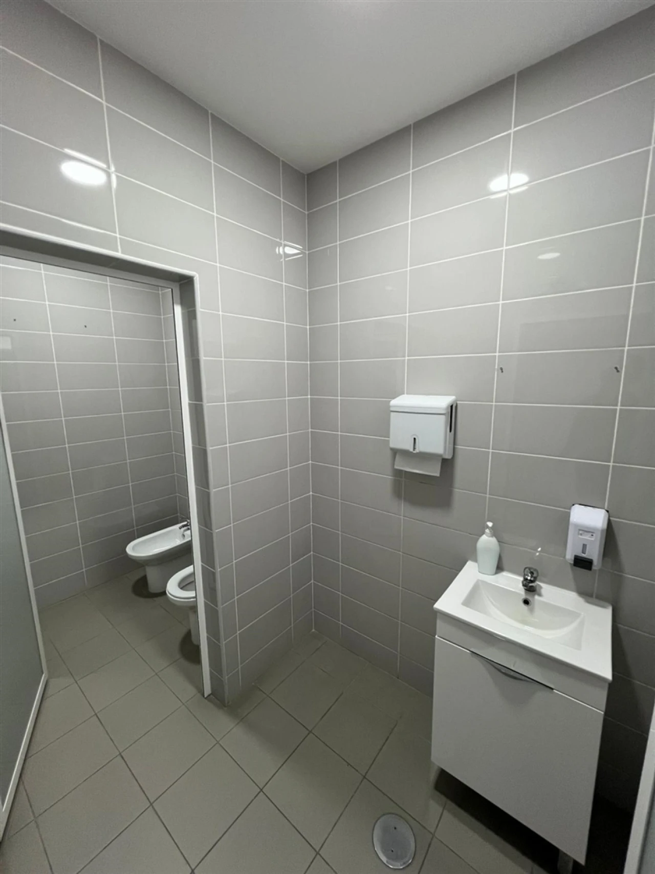Armazém para Venda em Fiães Foto 5