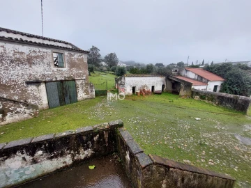 Moradia T10 para Venda em Fortios