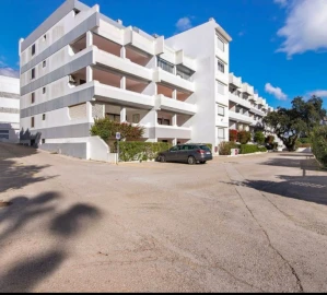 Apartamento T0 para Venda em Albufeira e Olhos de Água
