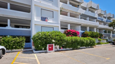 Apartamento T0 para Venda em Albufeira e Olhos de Água