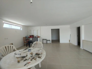 Moradia T6 para Venda em Monte Real e Carvide