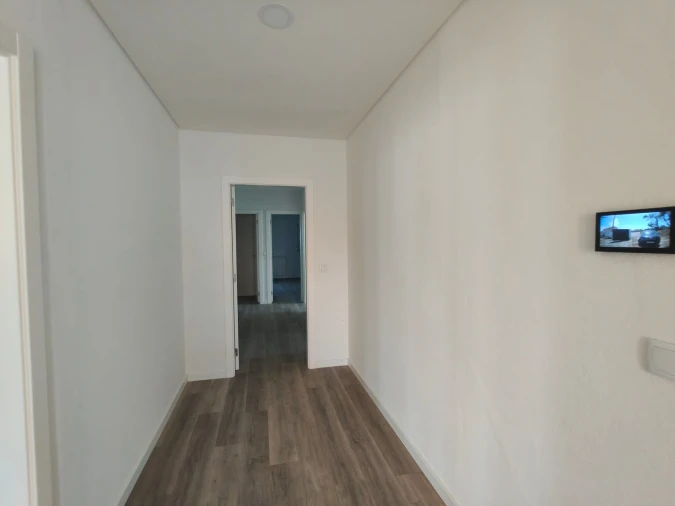 Moradia T6 para Venda em Monte Real e Carvide Foto 10