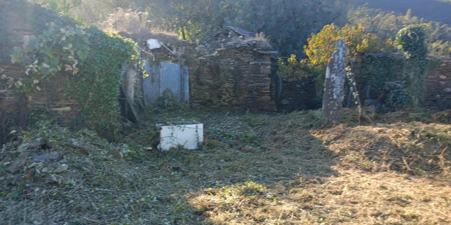 Terreno para Venda em Gondar e Orbacém Foto 17
