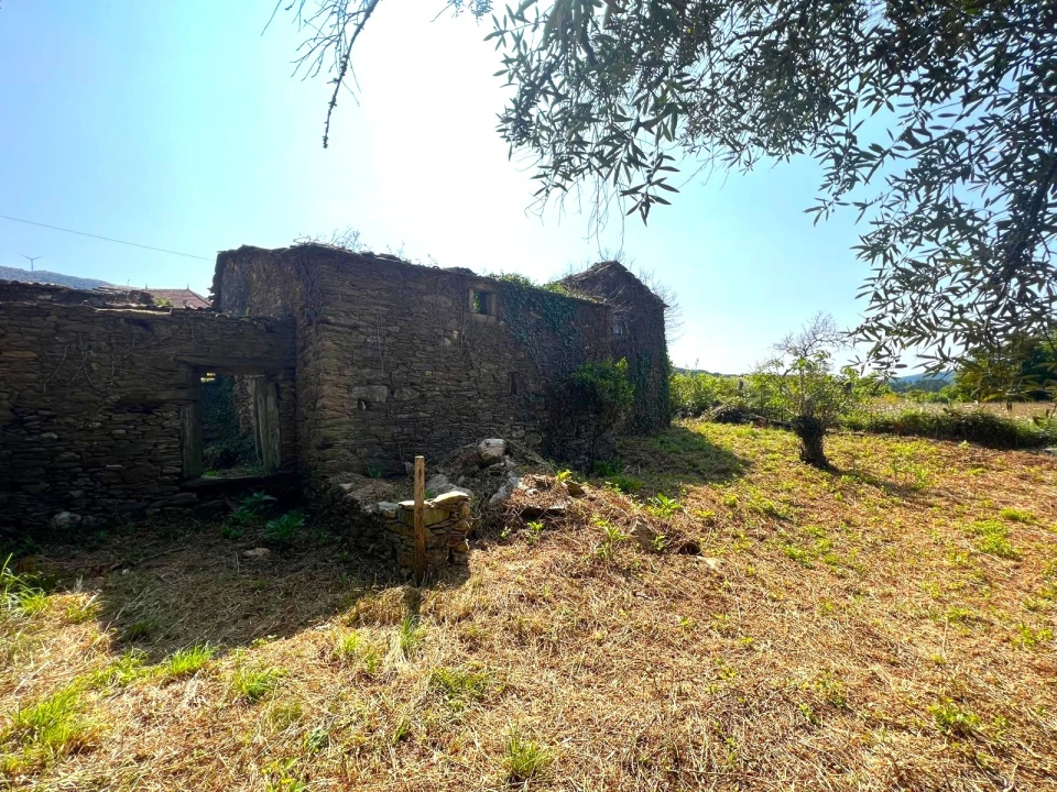 Terreno para Venda em Gondar e Orbacém Foto 7
