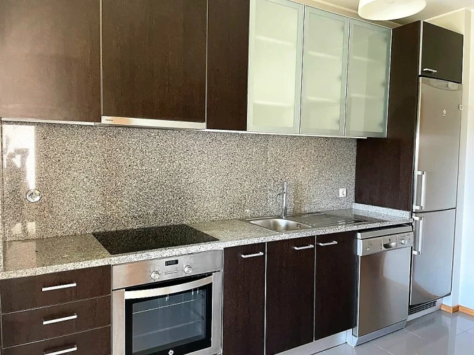 Apartamento T3 para Arrendamento em Nogueira, Fraião e Lamaçães Foto 7