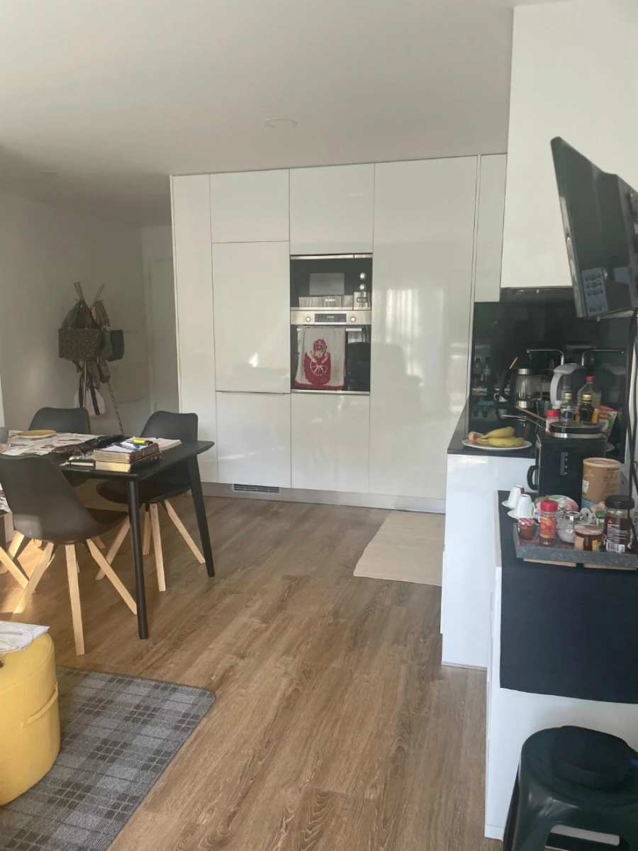 Apartamento T1 para Arrendamento em Gualtar Foto 6