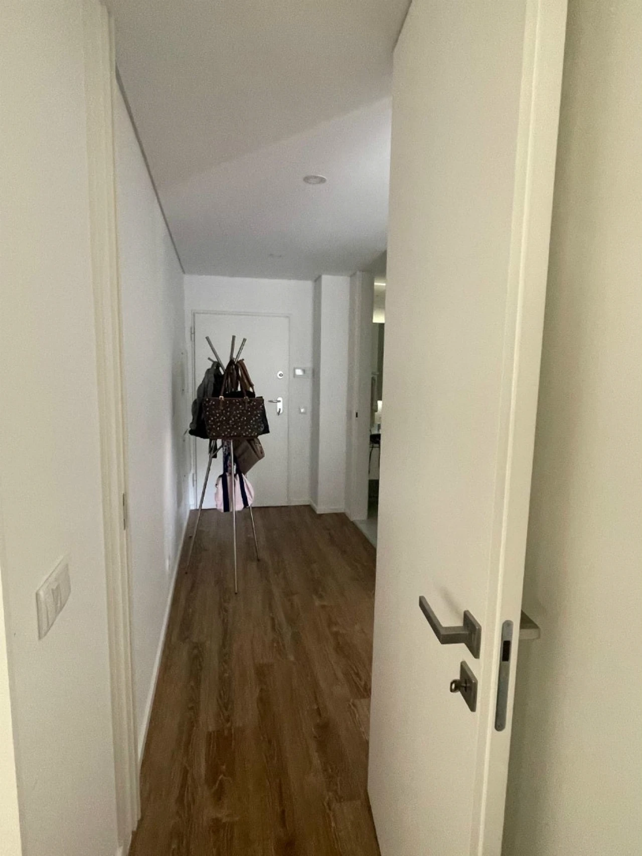 Apartamento T1 para Arrendamento em Gualtar Foto 9
