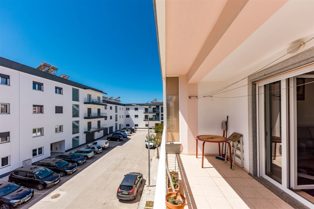 Apartamento T2 para Venda em Lourinhã e Atalaia Foto 28
