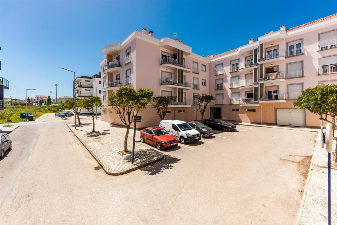Apartamento T2 para Venda em Lourinhã e Atalaia Foto 3