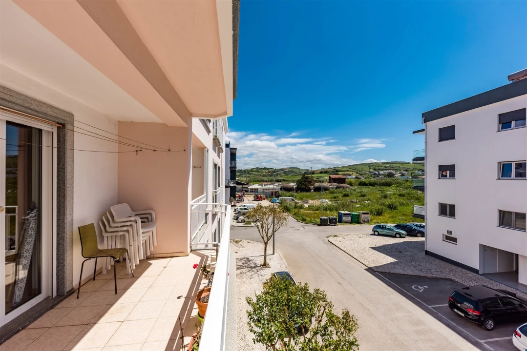 Apartamento T2 para Venda em Lourinhã e Atalaia Foto 27