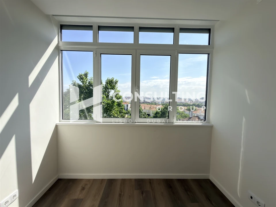 Apartamento T3 para Venda em Benfica Foto 35